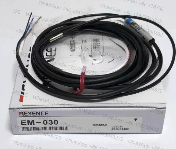 EM-030  KEYENCE Proximity Switch Sensor  100% Original Authentic New
