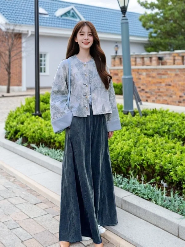 

New Chinese Style Short Jacket Vintage High-End Super Beautiful Unique Spring 2026 Trendy Top Warm round Neck Buttoned Coat
