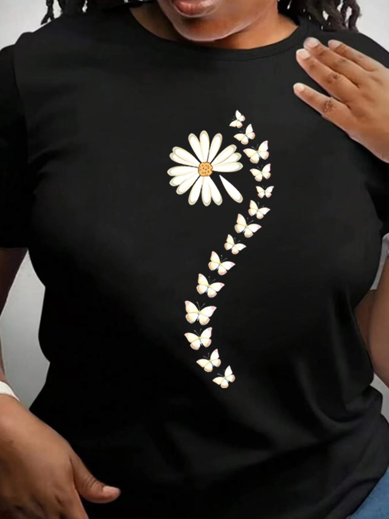 

Butterfly Plus size women's round neck short sleeve T-shirt with elastic half sleeves and trendy prints