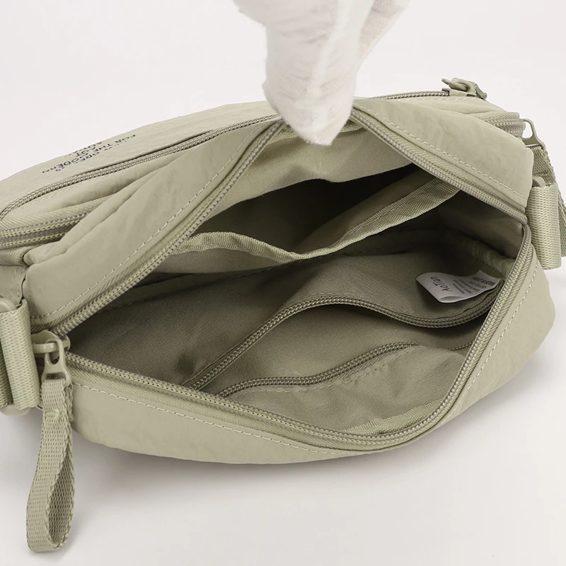 Leichte Damen-Umhängetasche aus Nylon mit mehreren Fächern, lässige Schultertasche für Alltag, Reisen und Einkäufe – Detail 4