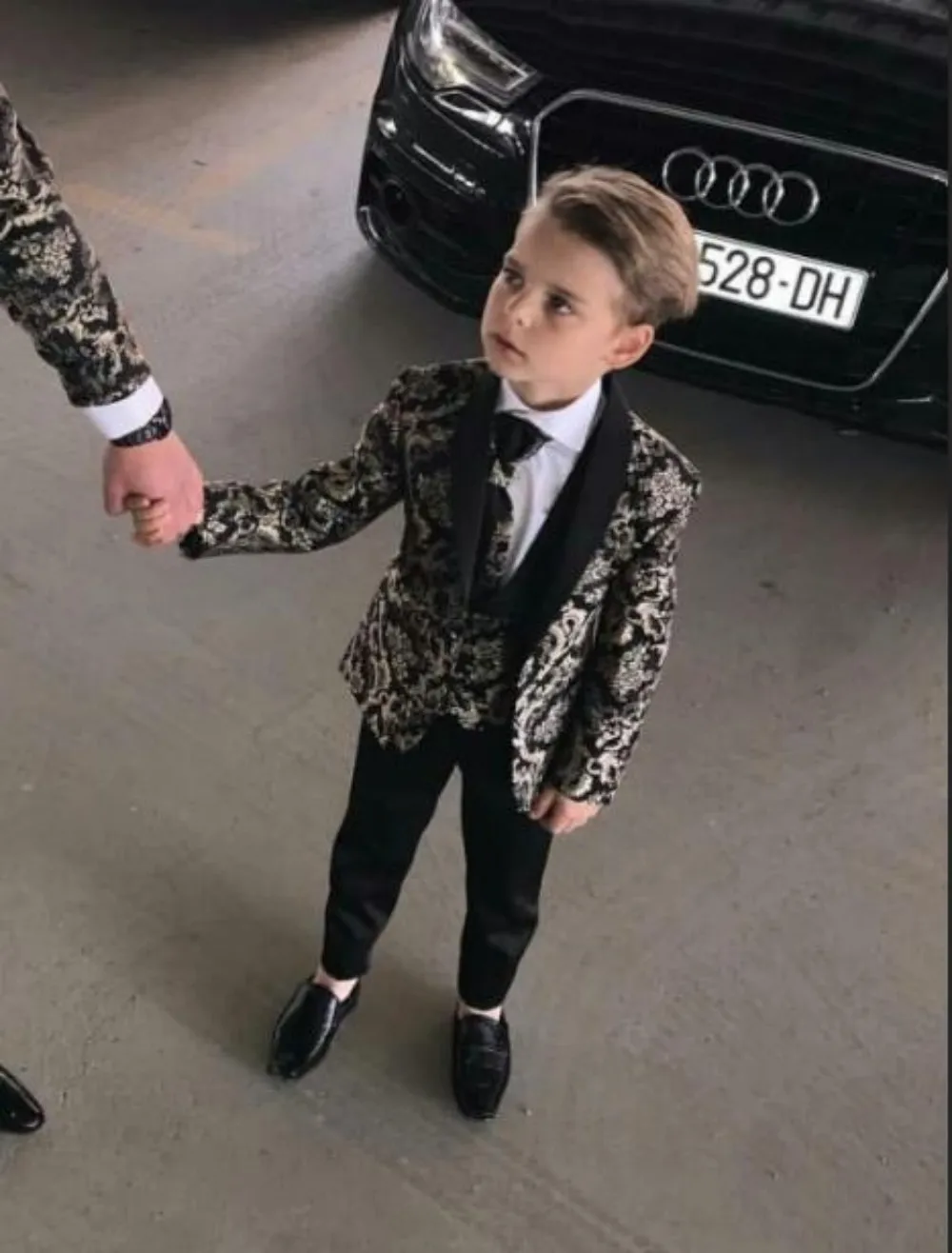 

3 Pieces Tpsaade New Style Boy'S Suit Tuxedos Fashional Children Suit Kid Wedding/Prom Suits (Jacket+Pants+Vest) Custom Made