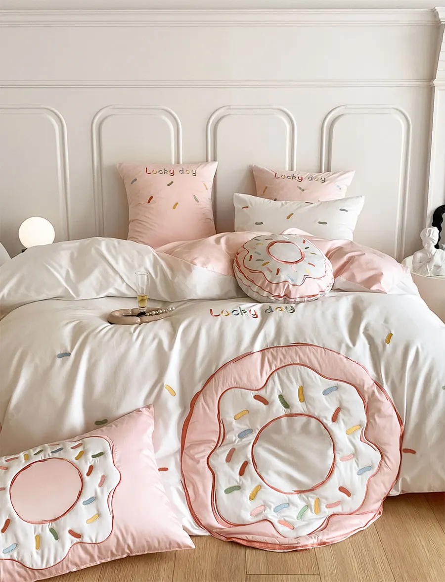 Fashion cute doughnut beding set teen girl,full queen king kawaii cartoon cotton home textile flat sheet pillow case quilt cover