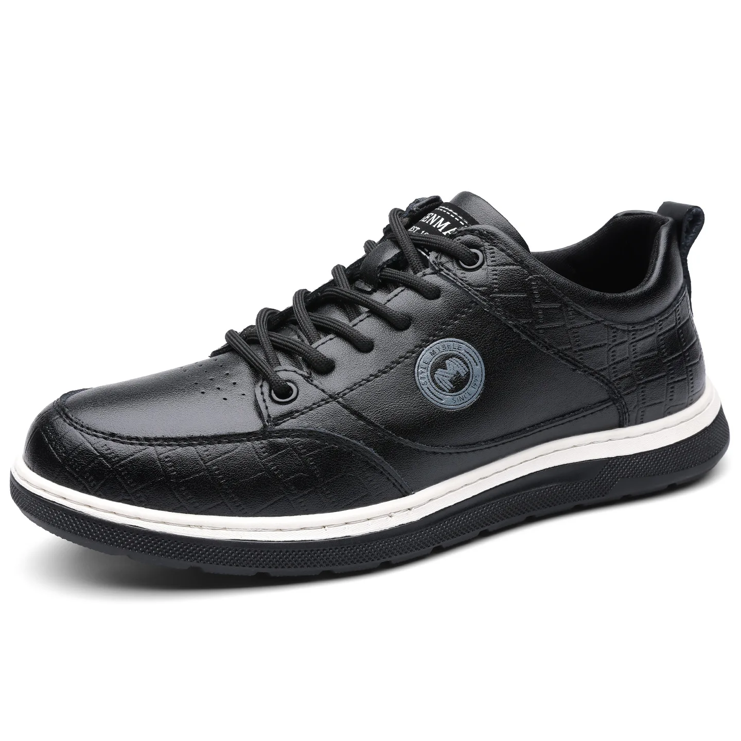 

Solid Color Leather Sneakers for Men Spring Autumn New Designer Board Shoes Male Korean Lace Fashion Casual Shoes Man