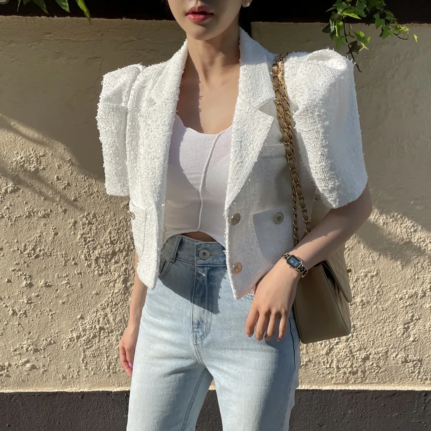

Chic Short Bubble Sleeve Suit Jacket for Women in Tweed Fabric Fashionable Straight Cut Loose Style Age-Defying Versatile Top