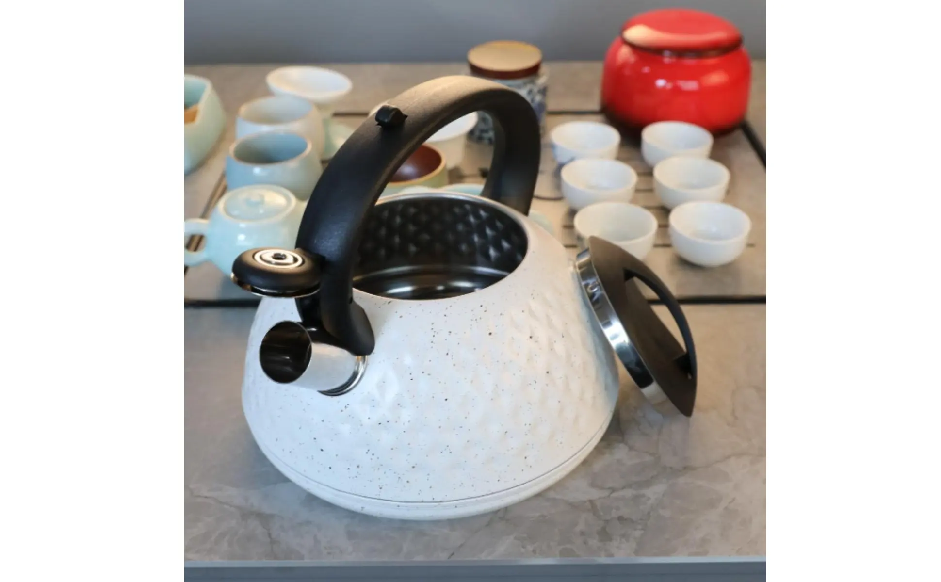 Stainless Steel Whistling Kettle Rust Proof Whistling Tea Kettle Household Cookware Fast Boiling Chemical-Free Safe Stainless Steel Whistling Kettle Rust Proof Whistling Tea Kettle Household Cookware Fast Boiling Chemical-Free Safe