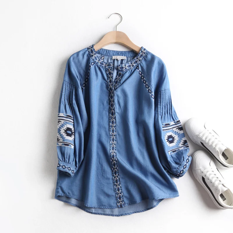 

Джинсовые рубашки и блузки с этнической цветочной вышивкой для женщин, весенние винтажные джинсовые топы в стиле хиппи с v-образным вырезом, джинсовые рубашки