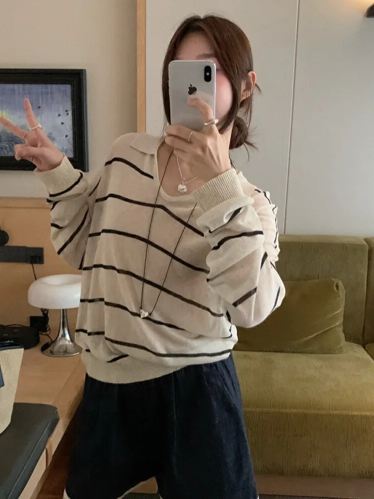 

Summer New Women's Loose Fit Striped Knitted Long Sve T-irt Faionable Versatile Top Polyester Fiber 00%
