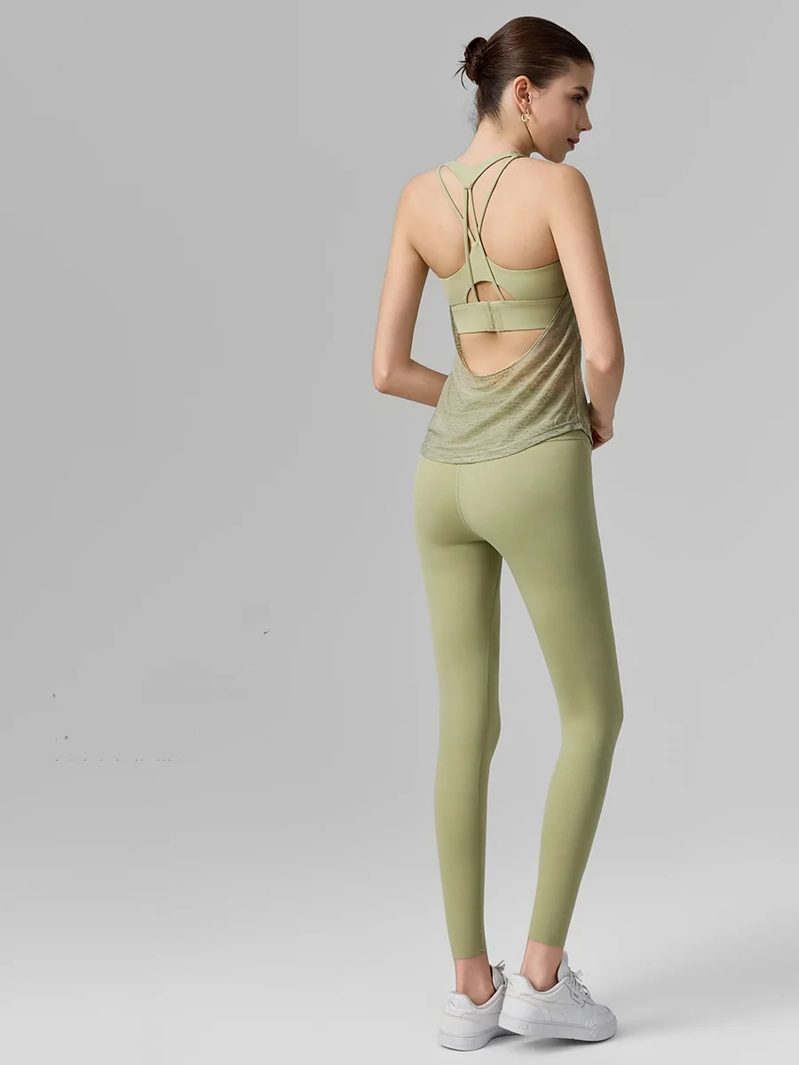 

Женские комплекты для йоги из двух предметов: свободные топы без рукавов с подкладкой на груди и леггинсы с высокой талией, эластичные, удобные, для фитнеса