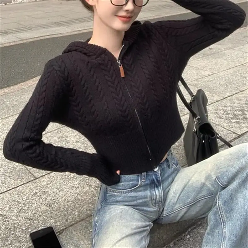 

Новый модный весенне-осенний кардиган с длинными рукавами, женский облегающий короткий вязаный свитер, пальто в рубчик на молнии, женский свитер, кардиган