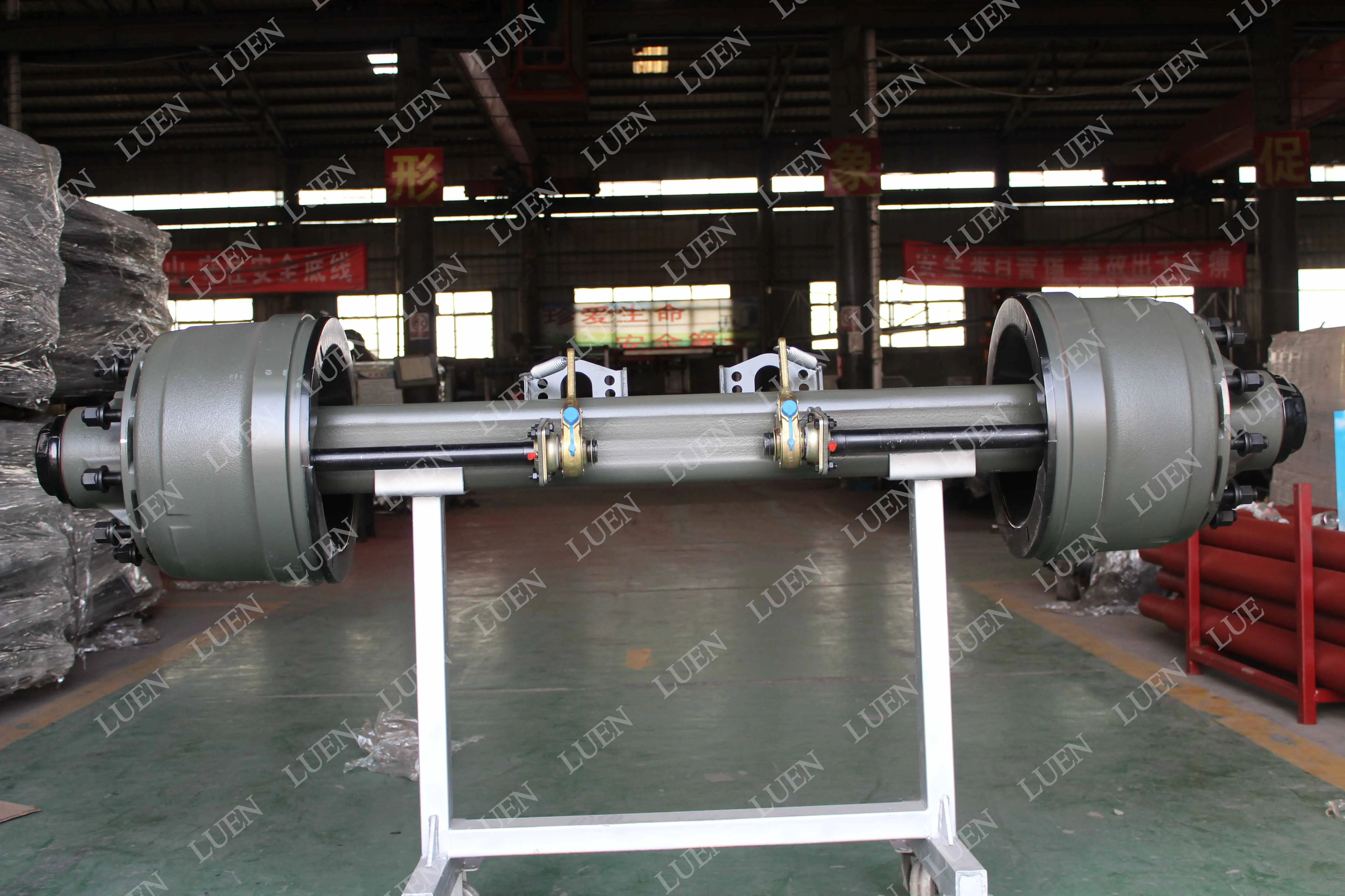 Durable 13ton Trailer Axle Hubs Chinese Factory Direct Sales American Type Axle With Inboard Drum For Semi Trailer Truck
