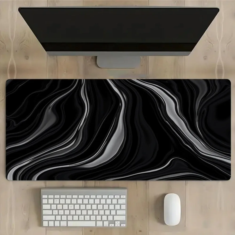 Organiseurs de bureau et plateaux en caoutchouc à motif marbre noir, avec surface lisse, et tapis de souris