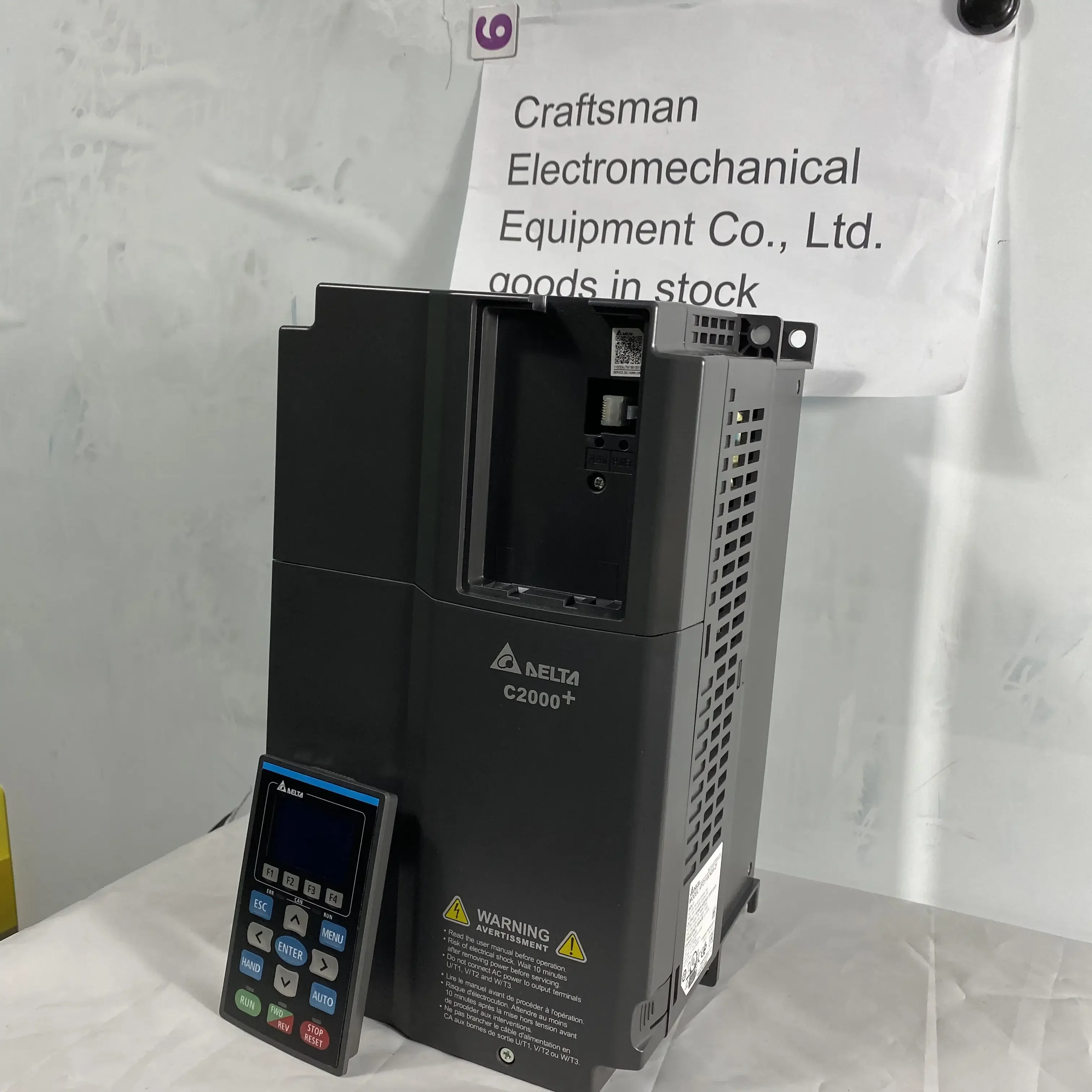 DELTA-controlador de frecuencia Variable, Motor de CA de VFD300C23A-00 trifásico, VFD C2000 Plus, 30KW, 220v, Original y genuino