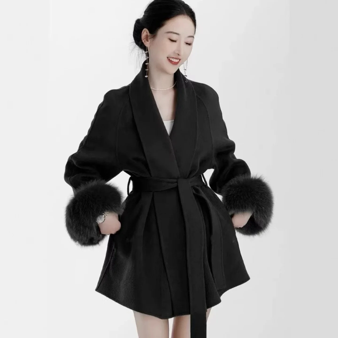 Black Fox fur Short Double-sided Cashmere Coat for women 2026 New Winter Clothing  Fashion Temperament Waist cinched Wool Coats
