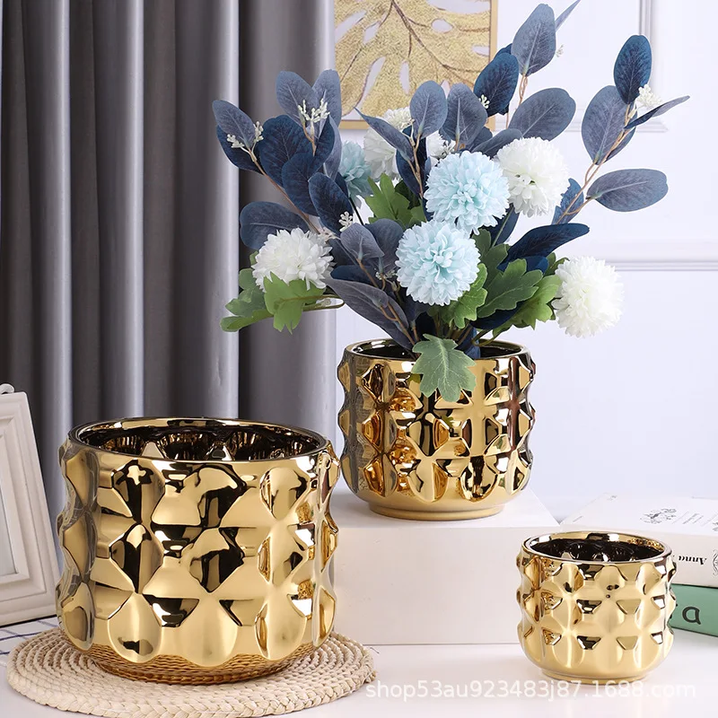 

Gold Ceramic Flower Pot Geometry Flower Vase Golden Pot Planting Succulent Flowerpot Garden Floral Arrangement Accessories