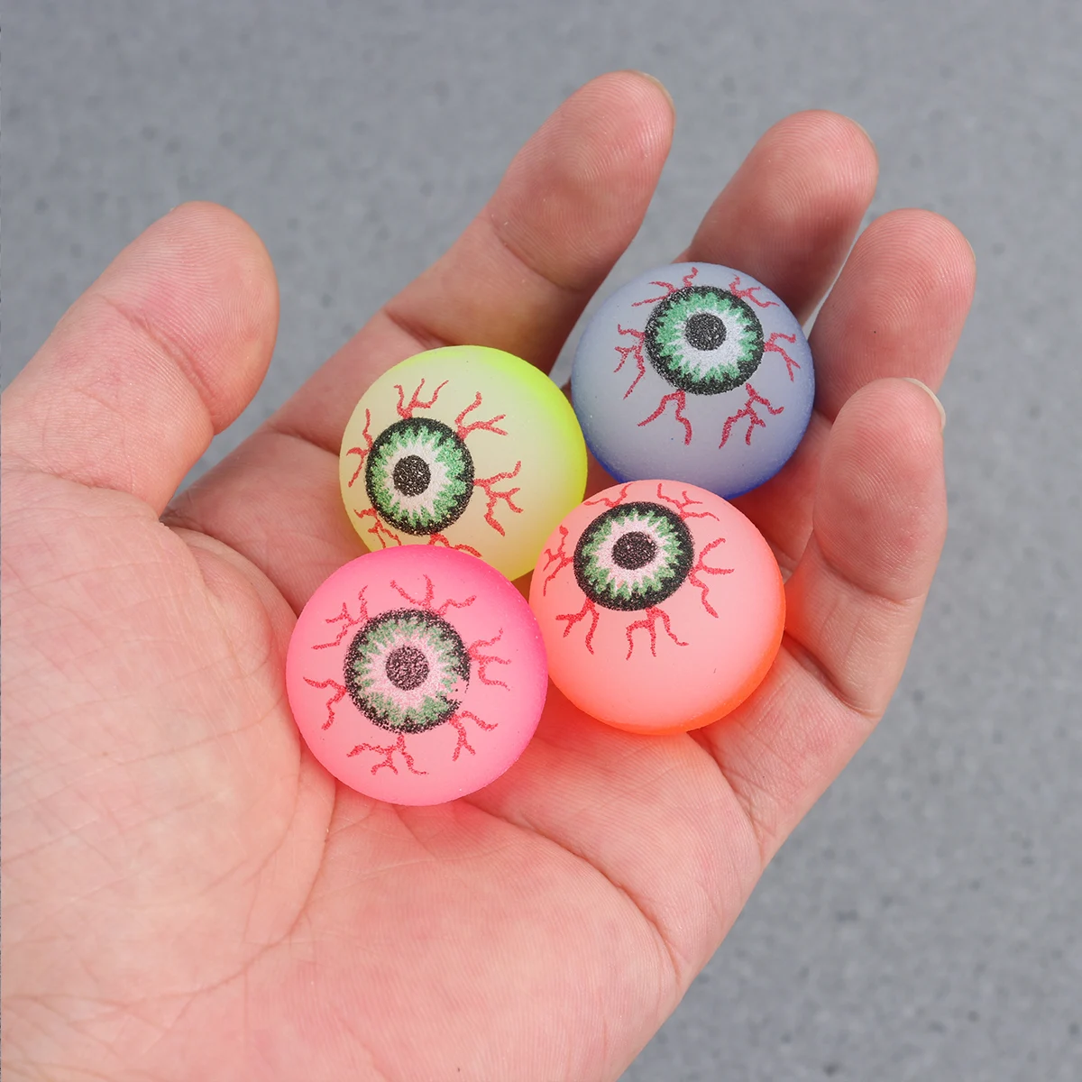 30 Pcs 탄력있는 눈알 블러디 아이 볼 선물 할로윈 파티 호의 어린이 장난감 소름 끼치는 장식 무서운 분위기 의상
