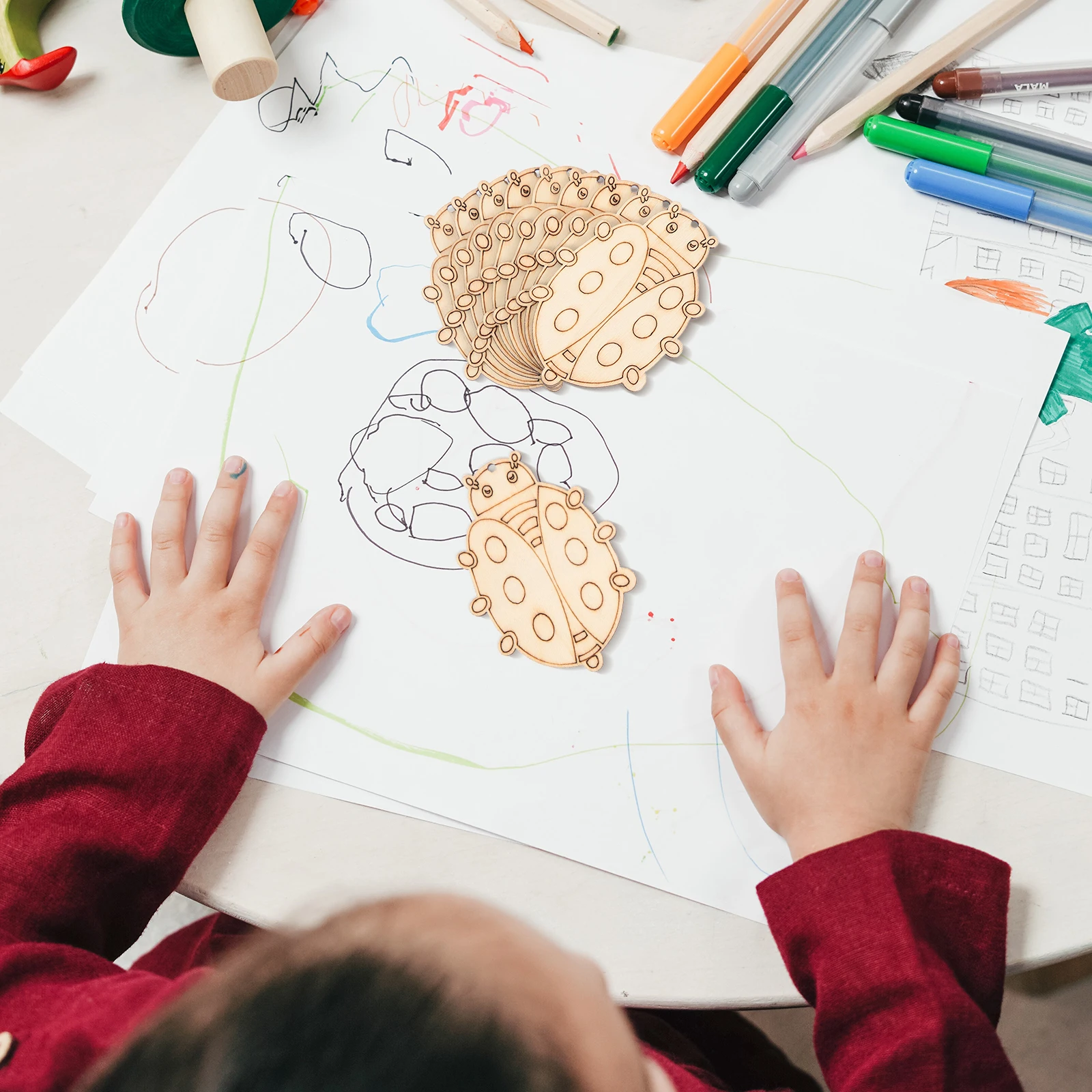 

50Sets Unfinished Wooden Beetle Shape Cutouts DIY Craft Supplies for Painting Decoration Home Art Graffiti Accessories