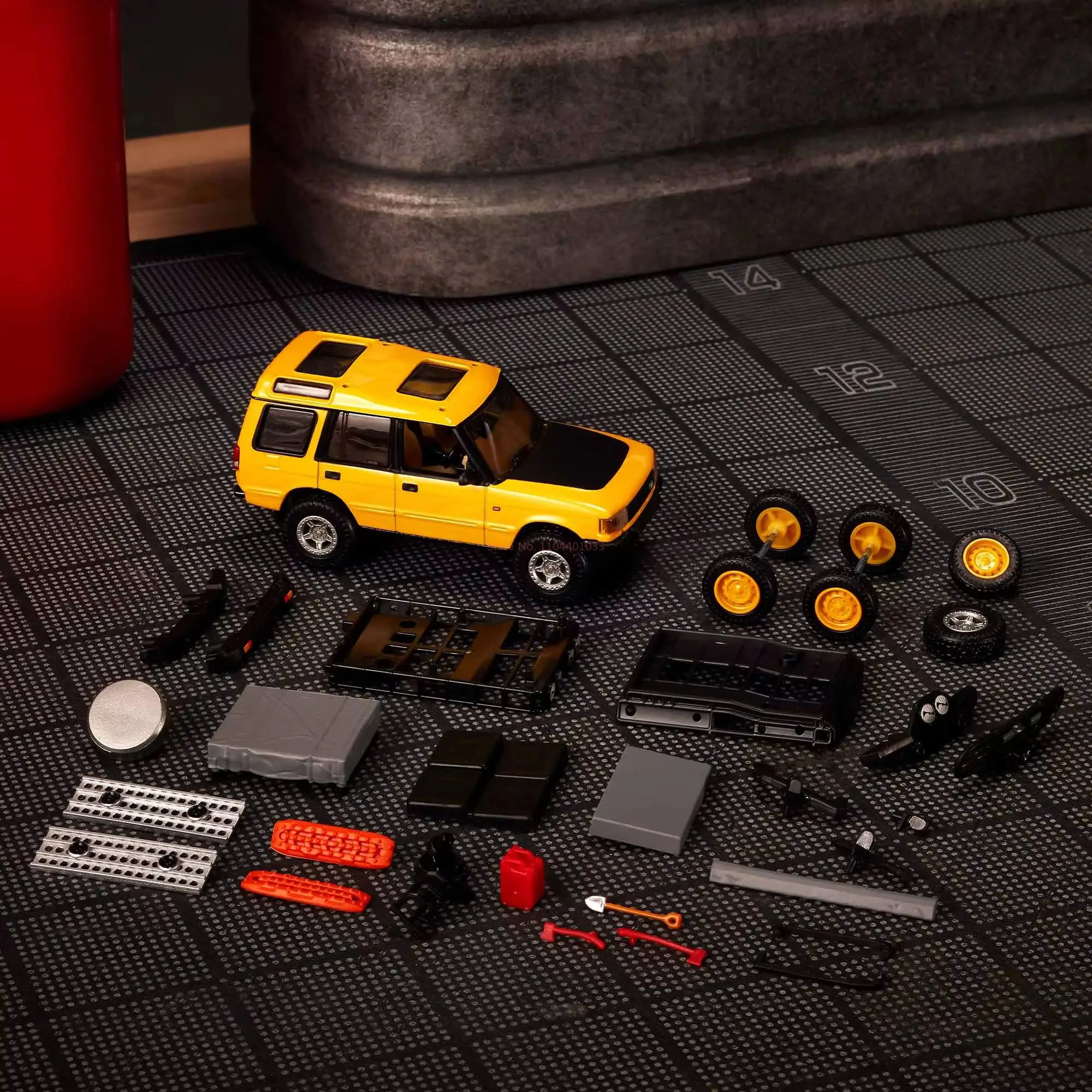 In Stock Original Hot Wheels Rlc Elite 1:64 94 Land Rover Discovery Collection Die Cast Alloy Car Model Decoration Boy Xmas Gift