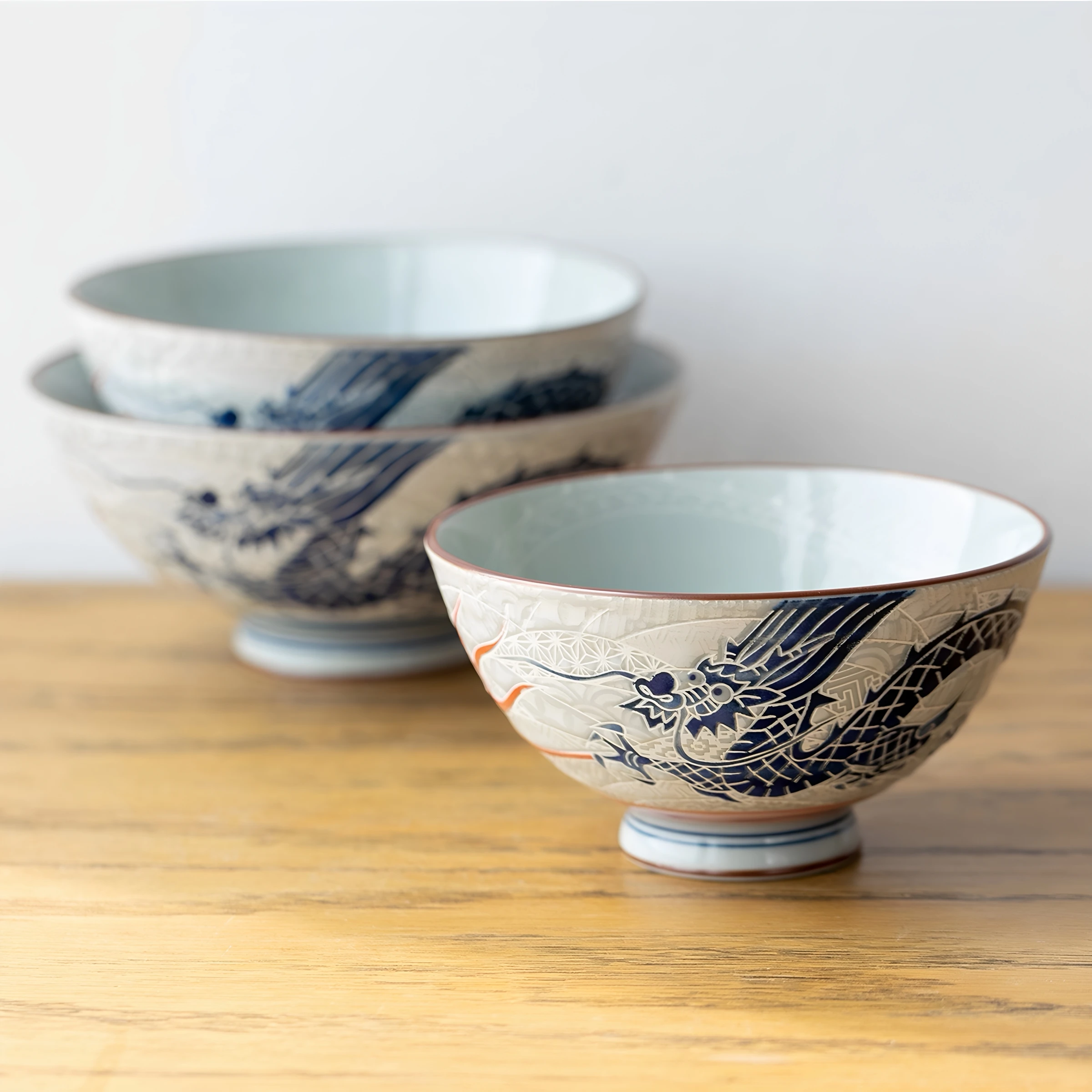 Tazón de cerámica con diseño de dragón y fénix, color bajo esmalte, para arroz o sopa, tazón para parejas, estilo moderno y sencillo, hecho en Japón
