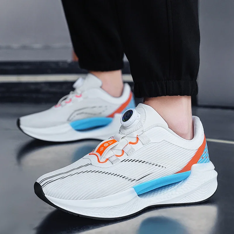 2024 été nouvelles chaussures pour hommes bouton rotatif léger évider stable sport respirant absorbant les chocs Shoes36-44 de course