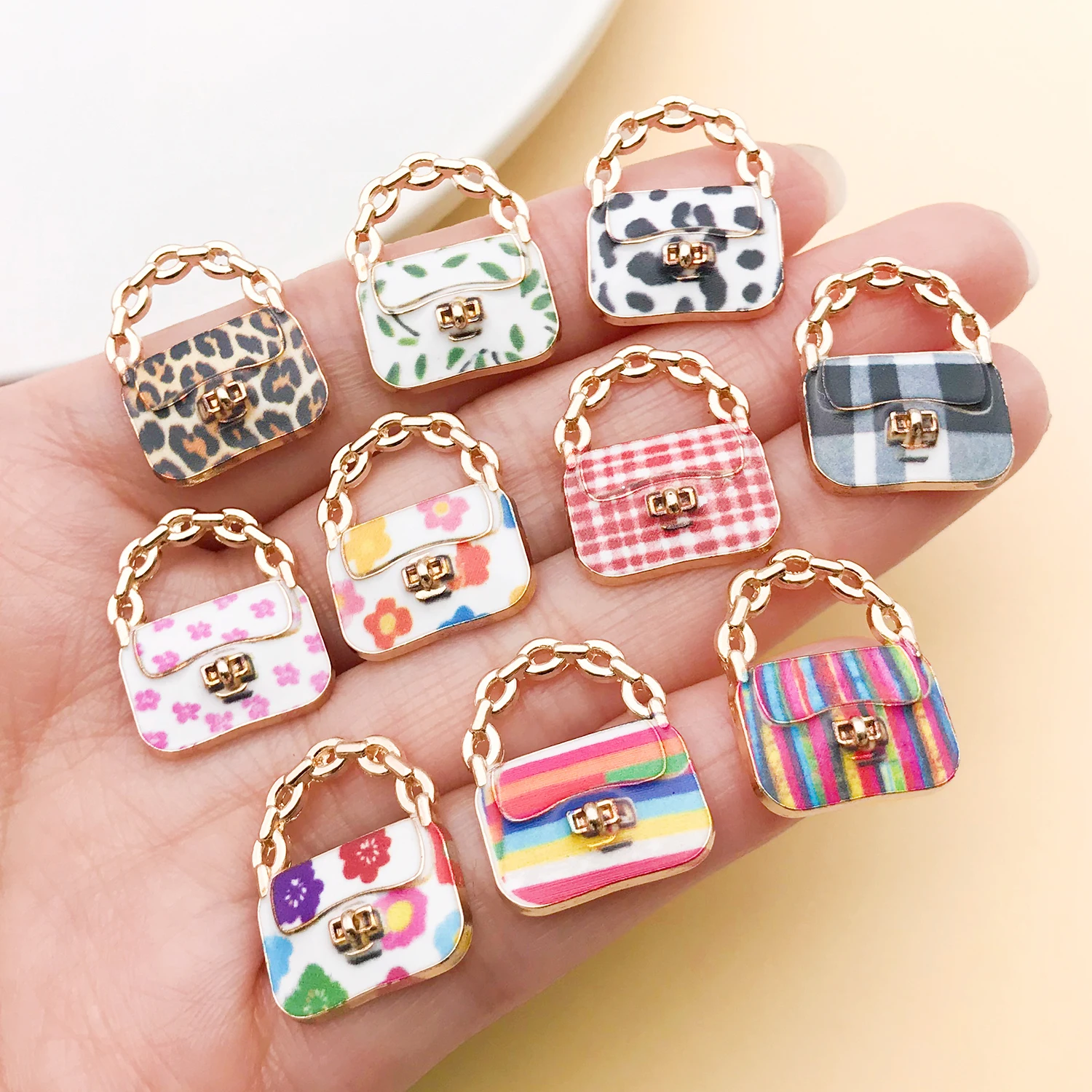 5/10 Stück 20x16mm bunte Emaille-Handtaschenanhänger für DIY-Halsketten, Armbänder, Ohrringe, Schmuckherstellung, Schlüsselanhänger-Zubehör – Detail 6