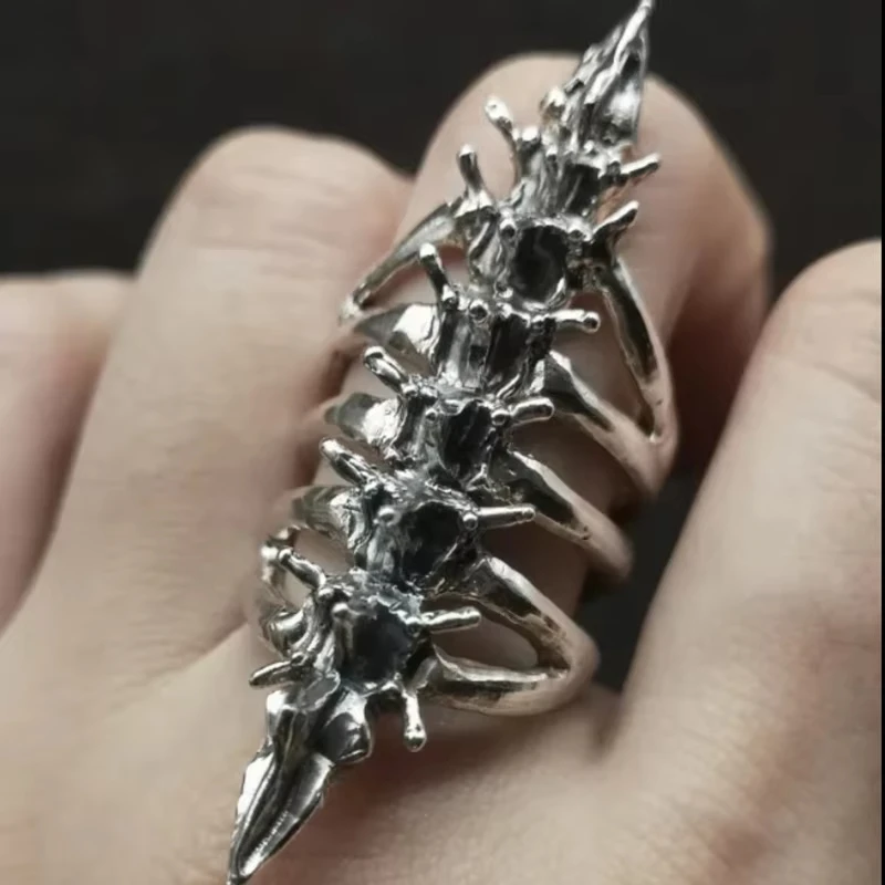 Anillo de esqueleto gótico Cyberpunk de moda, anillo de Metal de hueso espinal Retro personalizado Unisex, accesorios de joyería, regalos