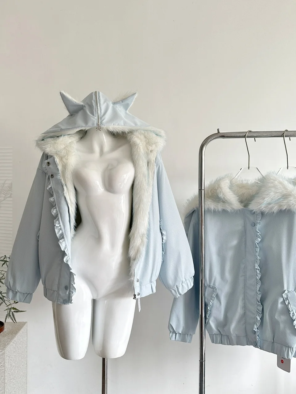 

Sweet Winter Coat Women's Loose Fit Hooded Jaet Double Wear Fur Trim Zipper Design Bell Sve Warm Sli Casual Outerwear