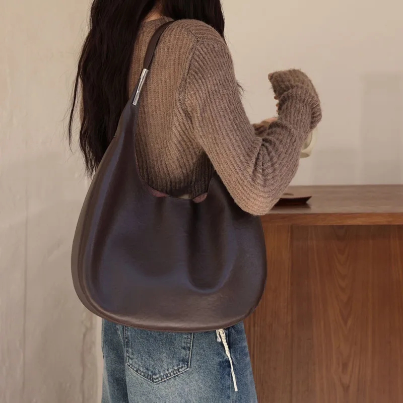New high-quality soft top cowhide shoulder bag fashionable simple bucket design underarm bag large capacity women's bag