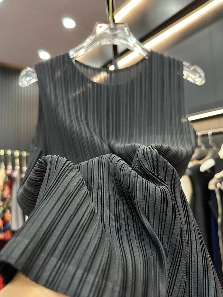 

Новый летний сложенный женский топ без рукавов, небольшой жилет, верхняя одежда, магазин ручной работы, утягивающая персональная футболка обычной длины из искусственной кожи...