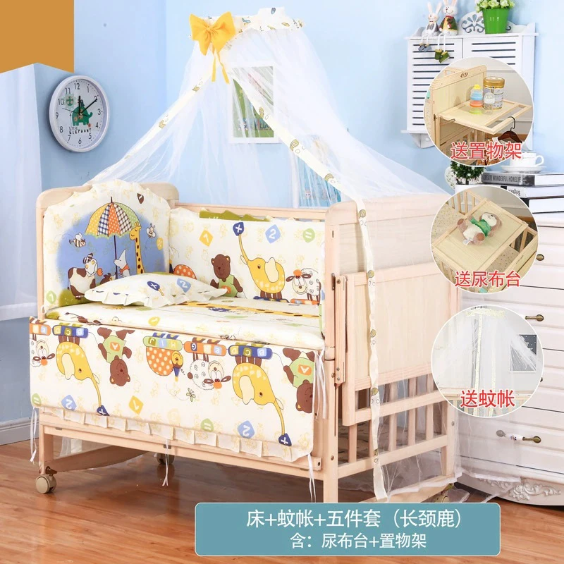 

Многофункциональная детская кроватка: регулируемая по высоте, мобильные колеса, преобразует на рокерную и прикроватную кроватку, нетоксичная отделка с матрасом