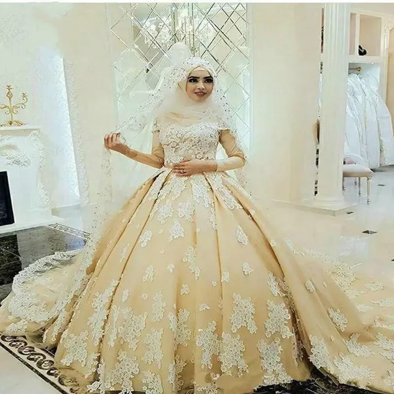 

Customized Classic Ballgown Lace Champagne Muslim Weddng Dresses Sweep Train Robe De Mariée Plus Size Long Sleeves Bridal Gown