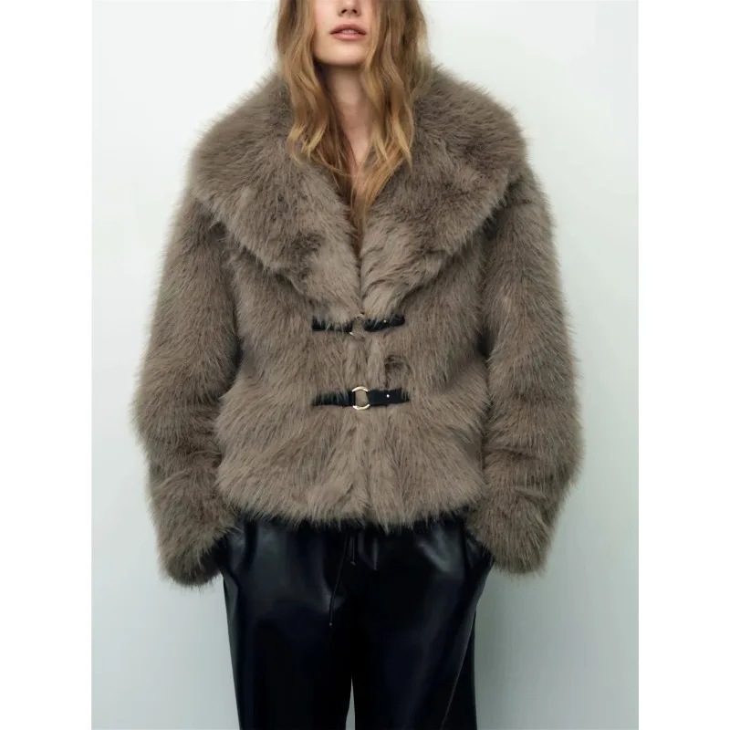 The New Autumn Winter Fashion Faux Fur Jacket Is A Versatile and Elegant Coat. It Is A One-piece Coat for Women's Fur Faux Mink.