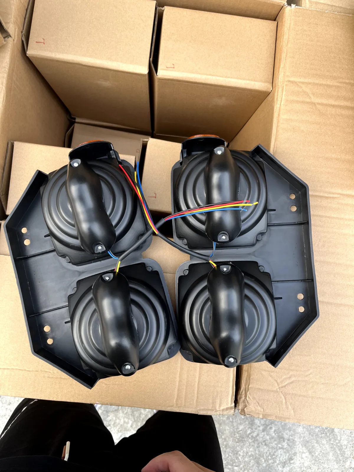 1 PAIR 2 PCS FIT FOR HINO 500 RANGER FM FC FD TRUCK TAIL LIGHT