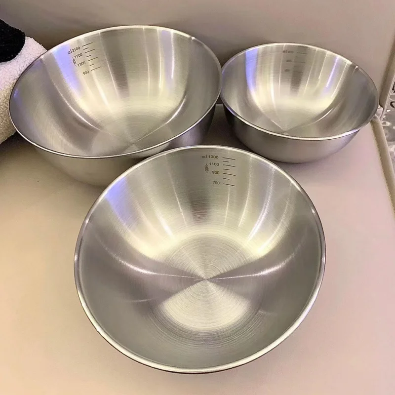 

Thickened Stainless Steel Salad Bowl Ramen Bowl Cooking Bowl Korean Style with Scale Salad Bowl Egg Beating and Dough Bowl Multi