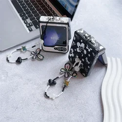 Butterfly Love Flower PU Leather Cover with Heart Pearl Wrist Chain Strap Bracelet For Samsung Galaxy Z Flip 6 5 4 3 Phone Case