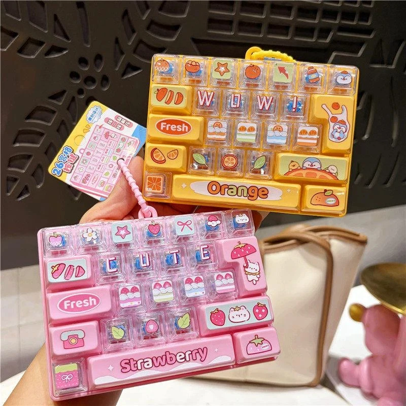 Cute Anti-Anxiety Decompression Toy 26 Key Click Button Toy Lightweight Bag Pendant For Office Break Relax