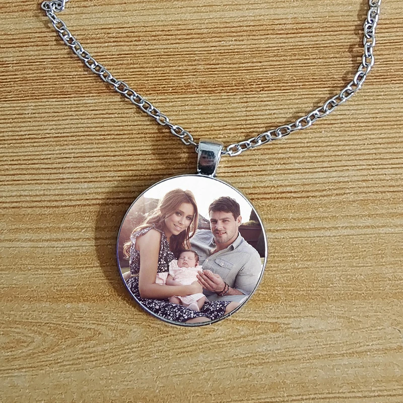 3cm Personalized Photo Pendant Customized Necklace for Your Baby Photo Gift for Family from Mom and Dad