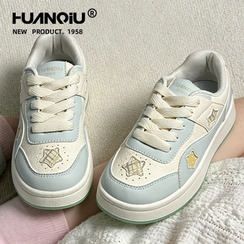 

HUANQIU Cute Women's Shoes 2026 New Breathable Casual Sneakers Lace-Up Comfortable Flats Athletic Shoes Fashion Shoes for Ladies
