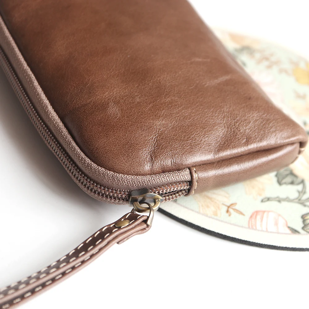 Leisure Cowhide Women Clutch Bag Personalize Letters Genuine Leather Female Wristlet Purse Bag Vintage Pencil Makeup Zip Pouch