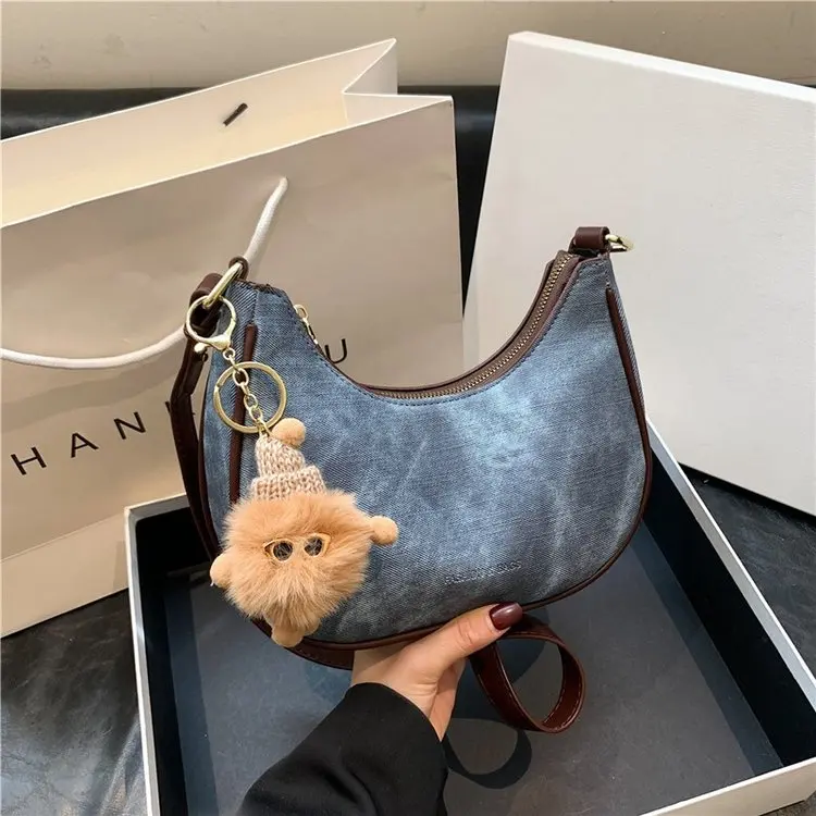 

2026 New Women Bag Tweed/Sequin Fabric Greek Key Buckle Versatile Underarm Shoulder Bag