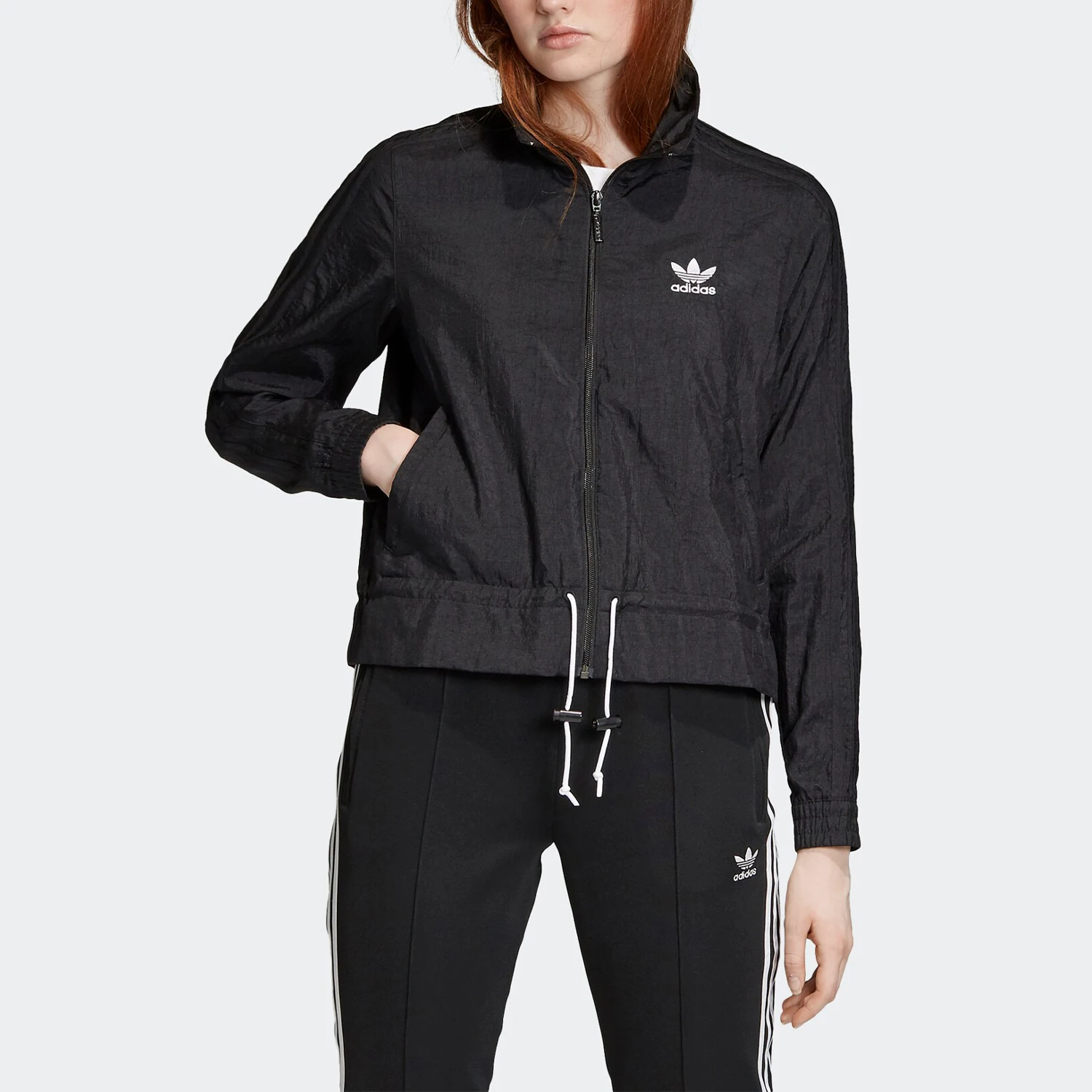 

Женская спортивная куртка Adidas Original Three Stripes RUFFLE TRACKTOP ED4741