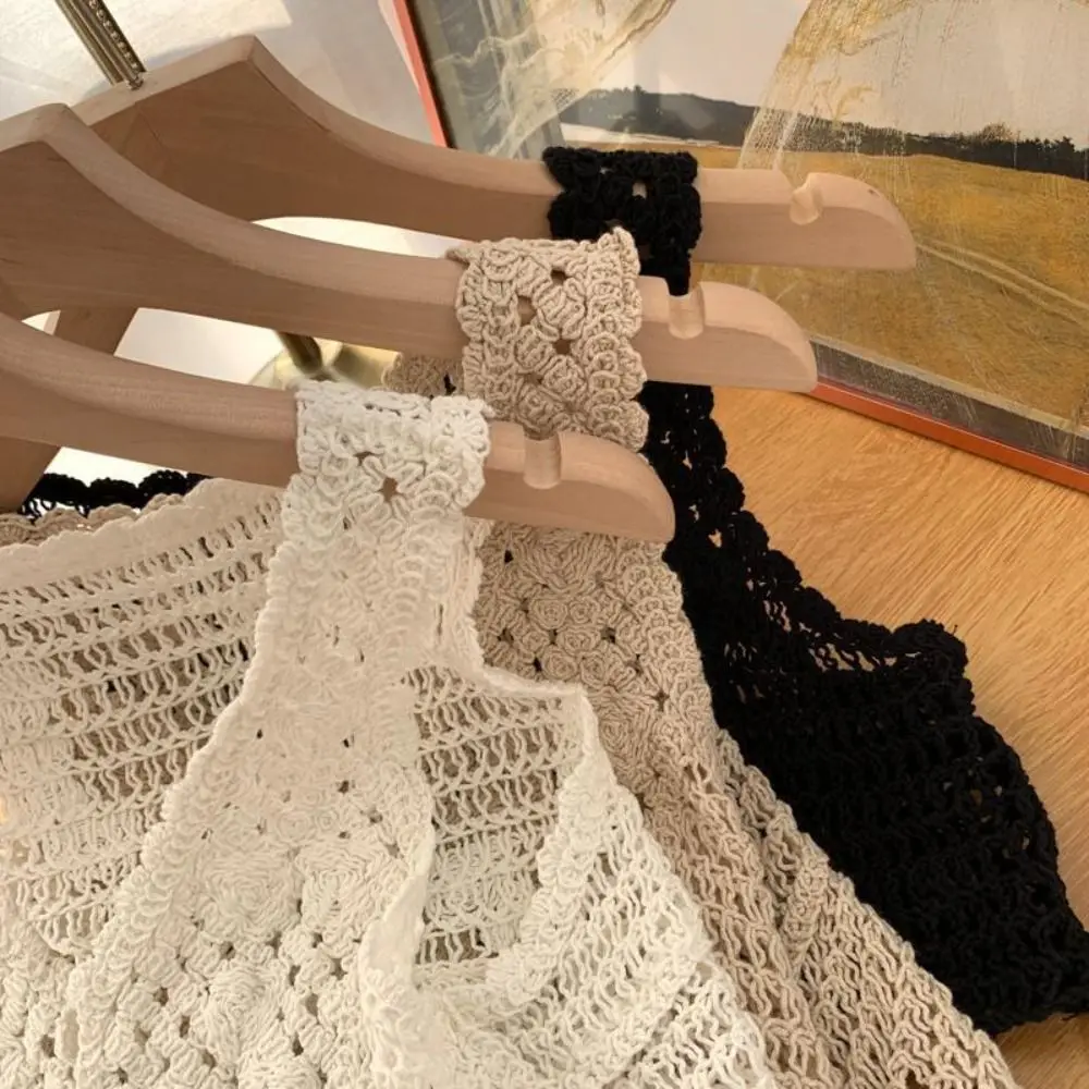 Vintage Hollow Out rompi Crochet Tank top Crop tanpa lengan kain rajutan atasan kasual pantai Chic tombol Up kardigan Wanita