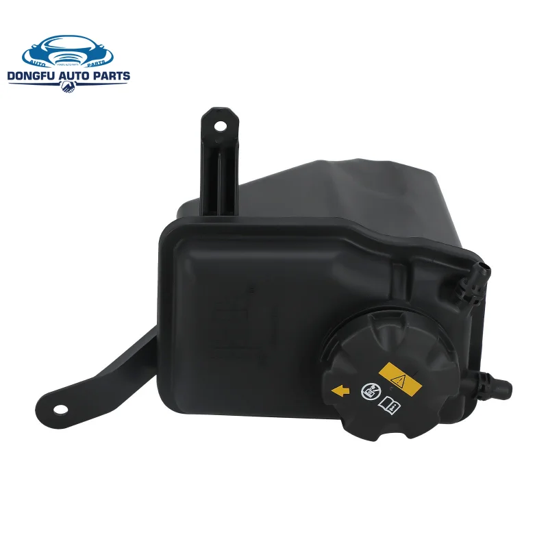 Car Accessories Engine Coolant Expansion Pot with Cover for BMW E60 E61 525i 528i 530i 535i 17137542986 17137519219 17137542986