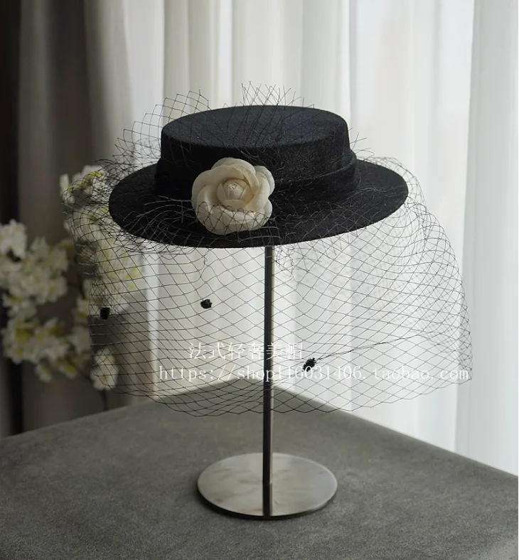 

Retro Women's French Hepburn Style Black Mesh Top Hat Cheongsam Headwear Hat
