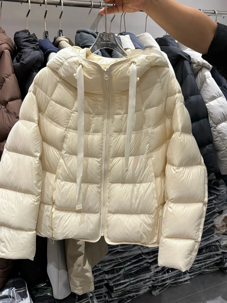 

Модная женская пуховая куртка с капюшоном и вставками на плечах, утепленная утиным пухом, повседневный стиль, верхняя одежда из белого утиного пера
