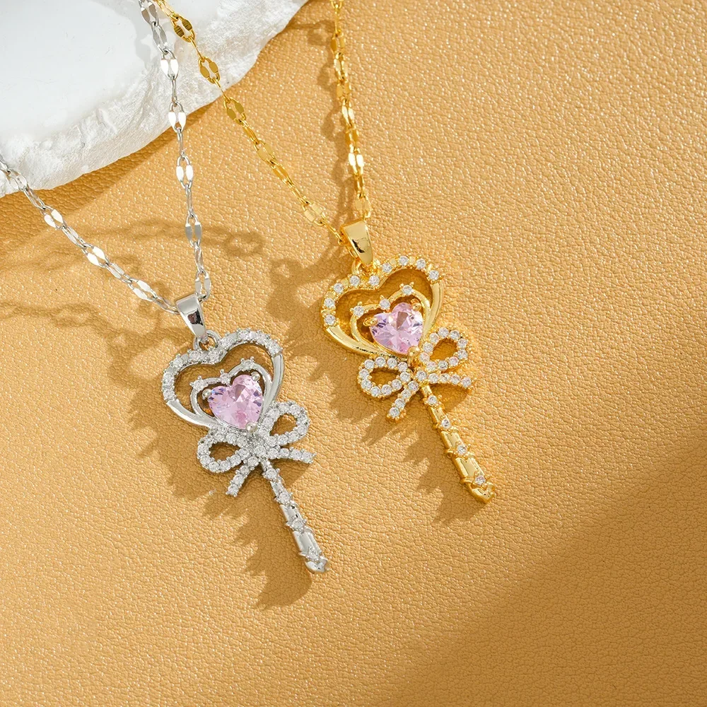 

This charming pink diamond heart-shaped magic necklace is a must-have for girls and a stylish collarbone chain 9527