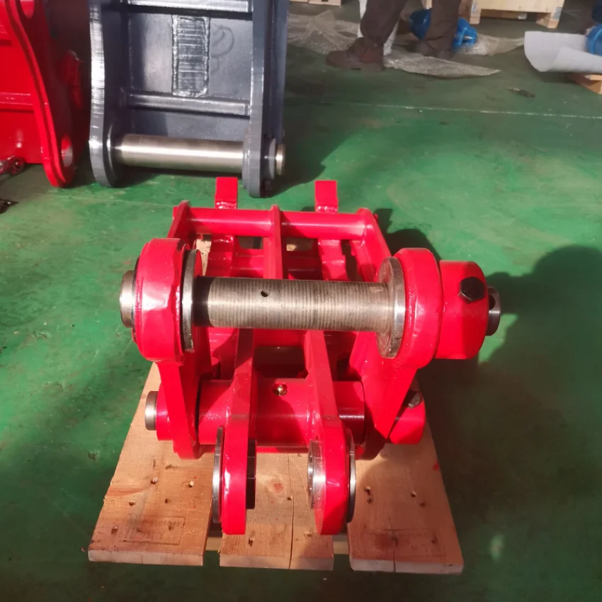 Mini pelle mécanique à bois, produit efficace pour la collecte du bois