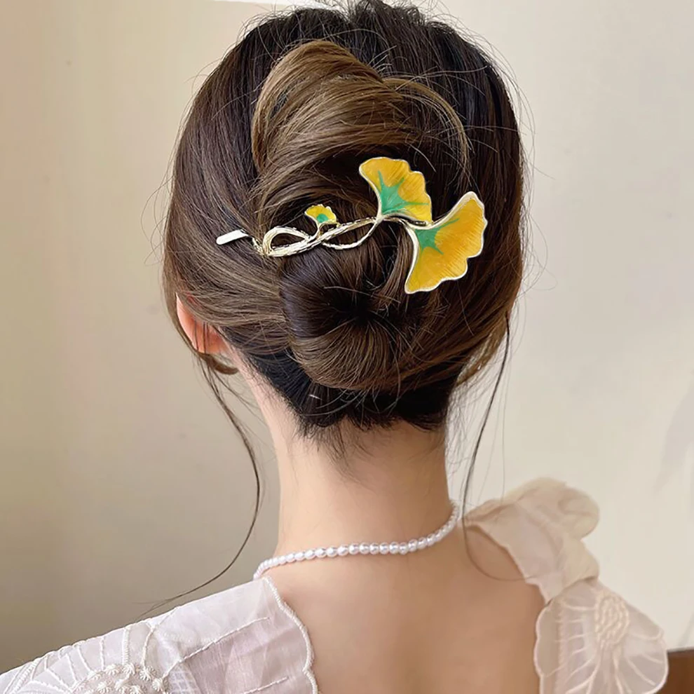 Elegant Ginkgo biloba Hairpin For Women Metal Hair Clips Sweet Hair Claw Fashion Hair Accessories Headwear