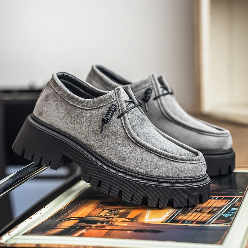 

2025 autumn and winter new plus size men's shoes high-quality suede casual shoes comfortable thick sole versatile Boken shoes