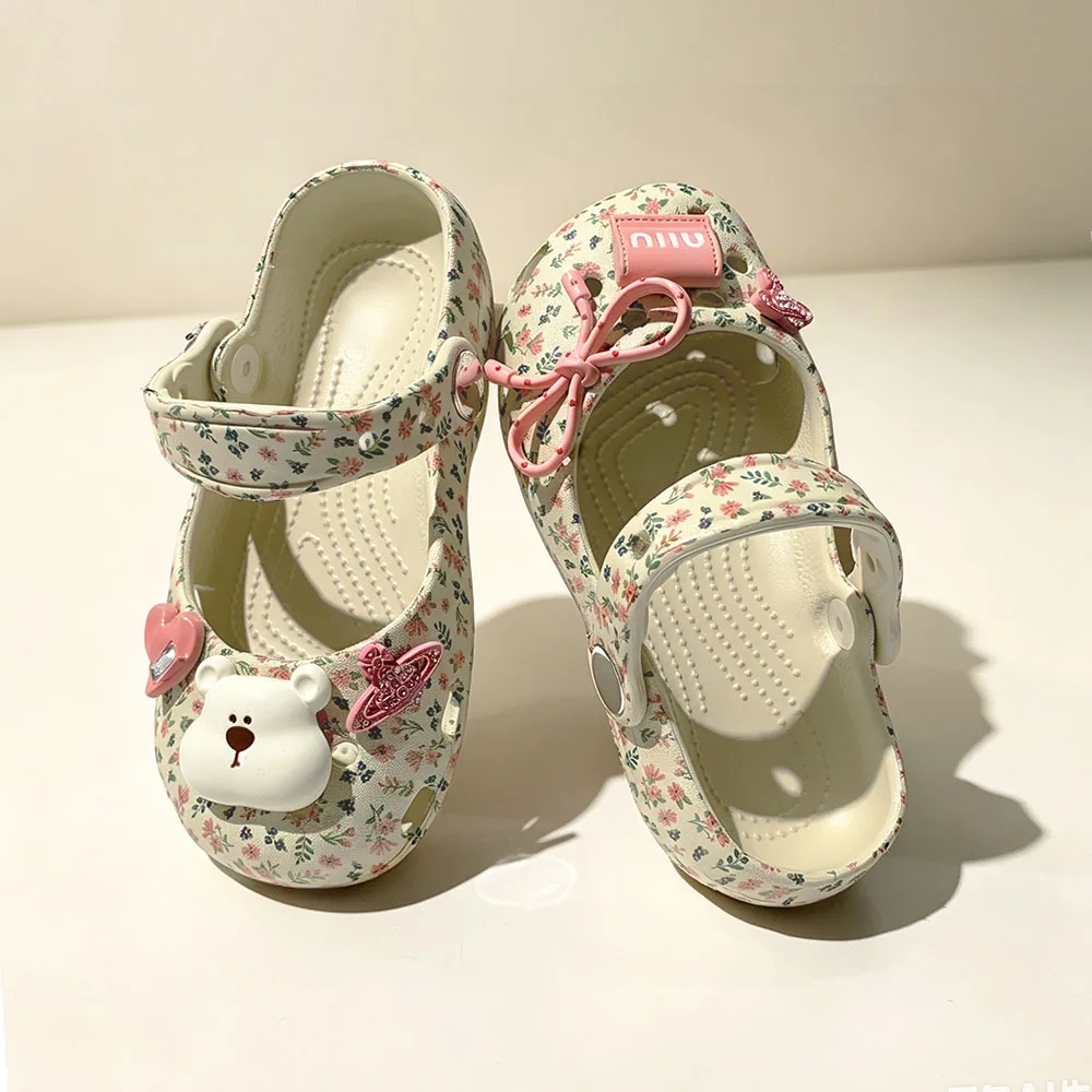 2026 Kinder Mädchen Ballett Mary Jane Clogs Silber Niedliche Bären-Charms Verstellbarer Riemen Rutschfeste Sommer Strand Outdoor Sandalen – Detail 4