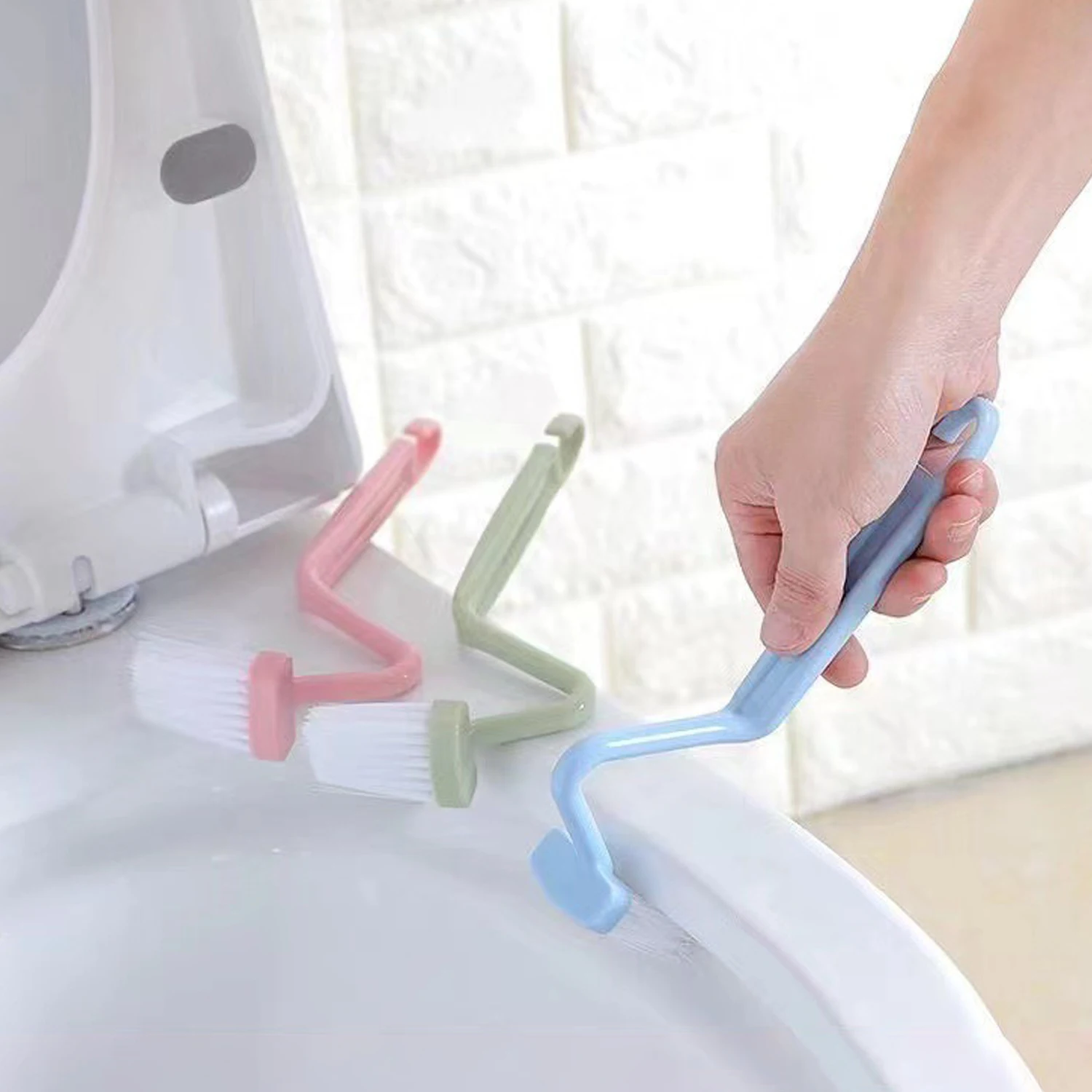 Plastic Curved Small Toilet Brush V-shaped Plastic Toilet Corner Edge Cleaning Brush Curved Side Curved Handle To Clean Toilet C